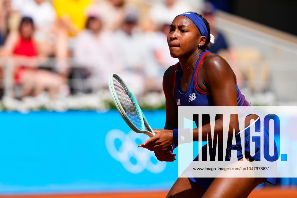 Coco Gauff of United States in action against Donna Vekic of Croatia during their Women s Singles Third Round tennis match on Roland-Garros - Court Philippe-Chatrier during the Paris 2024 Olympics Games on July 30, 2024 in Paris, France. Paris FRANCE - ZUMAa181 20240730_zaa_a181_101