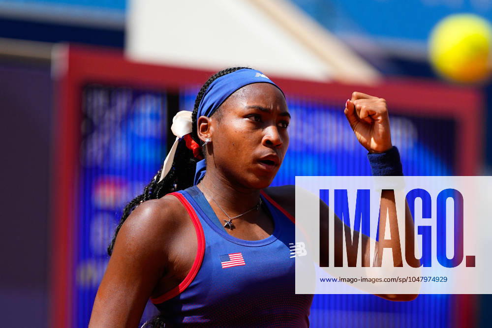 Coco Gauff of United States gestures against Donna Vekic of Croatia during their Women s Singles Third Round tennis match on Roland-Garros - Court Philippe-Chatrier during the Paris 2024 Olympics Games on July 30, 2024 in Paris, France. Paris FRANCE - ZUMAa181 20240730_zaa_a181_116