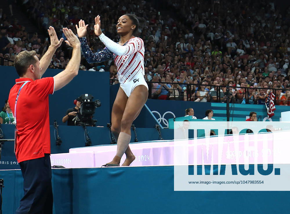(240730) -- PARIS, July 30, 2024 -- Simone Biles of the United States celebrates during the artistic gymnastics women s team final at the Paris 2024 Olympic Games, Olympische Spiele, Olympia, OS in Paris, France, July 30, 2024. ) (PARIS2024) FRANCE-PARIS-OLY-ARTISTIC GYMNASTICS CaoxCan