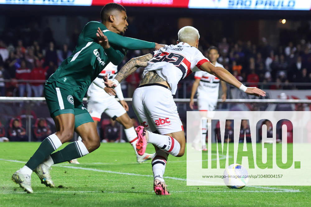 São Paulo x Goias SÃO PAULO, SP - 30.07.2024: SÃO PAULO X GOIAS - Rafinha during the match between São Paulo and Goiás valid for the Round of 16 of the Copa do Brasil 2024 held at MorumBis on Tuesday night (30) in São Paulo. (Photo: Yuri Murakami Fotoarena) x2583473x YurixMurakami