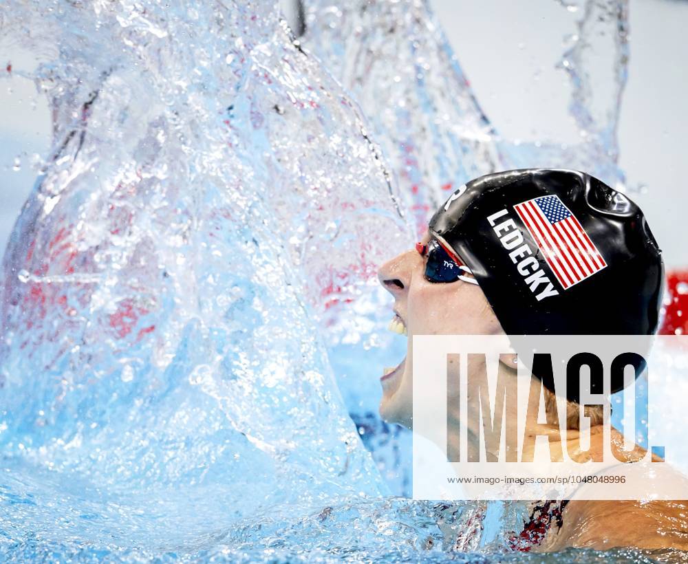PARIS - Katie Ledecky after the 1500 meter freestyle final on the fifth day of swimming at the Olympic Games, Olympische Spiele, Olympia, OS ANP KOEN VAN WEEL ANPxSportx IVx 504758088 originalFilename: 504758088