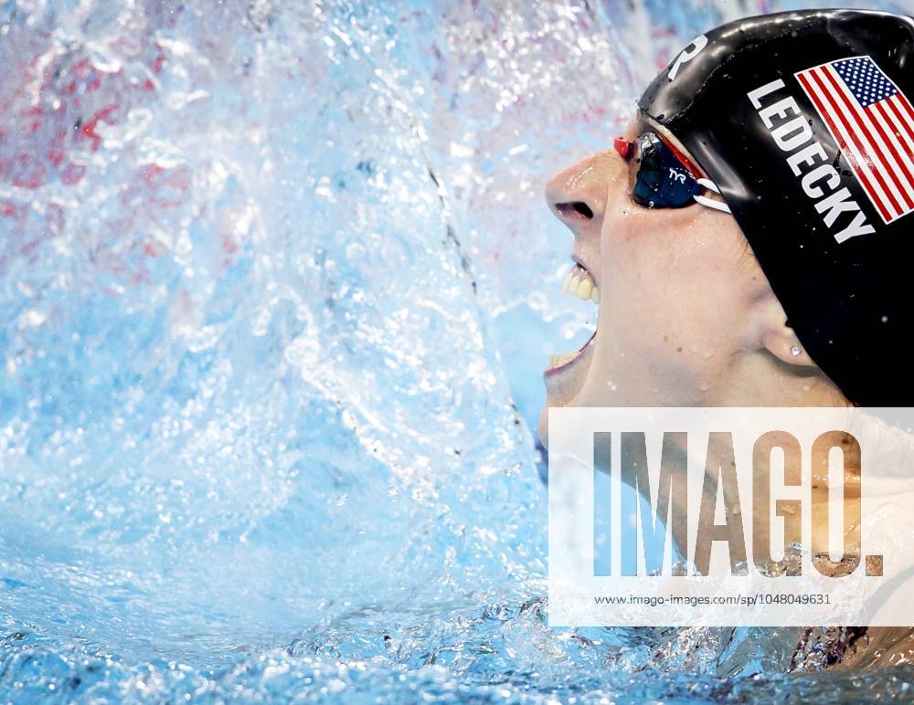 PARIS - Katie Ledecky after the 1500 meter freestyle final on the fifth day of swimming at the Olympic Games, Olympische Spiele, Olympia, OS ANP KOEN VAN WEEL ANPxSportx IVx 504759570 originalFilename: 504759570