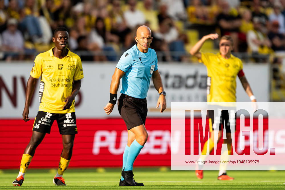 Referee Luis Godinho during the UEFA Europa League qualification match between Elfsborg and Sheriff Tiraspol on August 1, 2024 in Boras Photo Jörgen Jarnberger BILDBYRAN COP 112 JJ0383 fotboll football soccer fotball uefa europa league kval qualifying round qualification elfsborg sheriff tiraspol bbeng