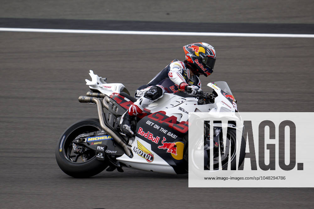 31 ACOSTA Pedro (spa), Tech3 GasGas Factory Racing, GasGas RC16, action during the 2024 Moto GP Monster Energy British Grand Prix, German GP, at Silverstone, from August 2 to 4th, in Great Britain - MOTO - MOTO GP - BRITISH GRAND PRIX 2024 DPPI Panoramic _TIN3266