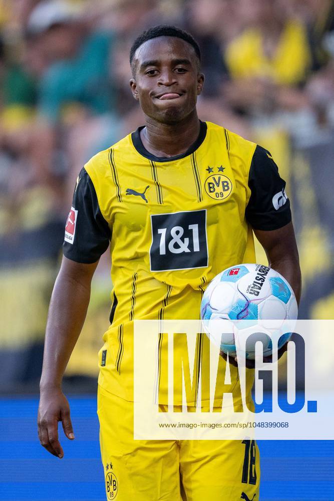 Soccer test match, Season 2024 2025, Borussia Moenchengladbach FC Villareal in Altach Youssoufa Moukoko Borussia Dortmund 09, 18 at the throw-in Photo Kirchner Media DI