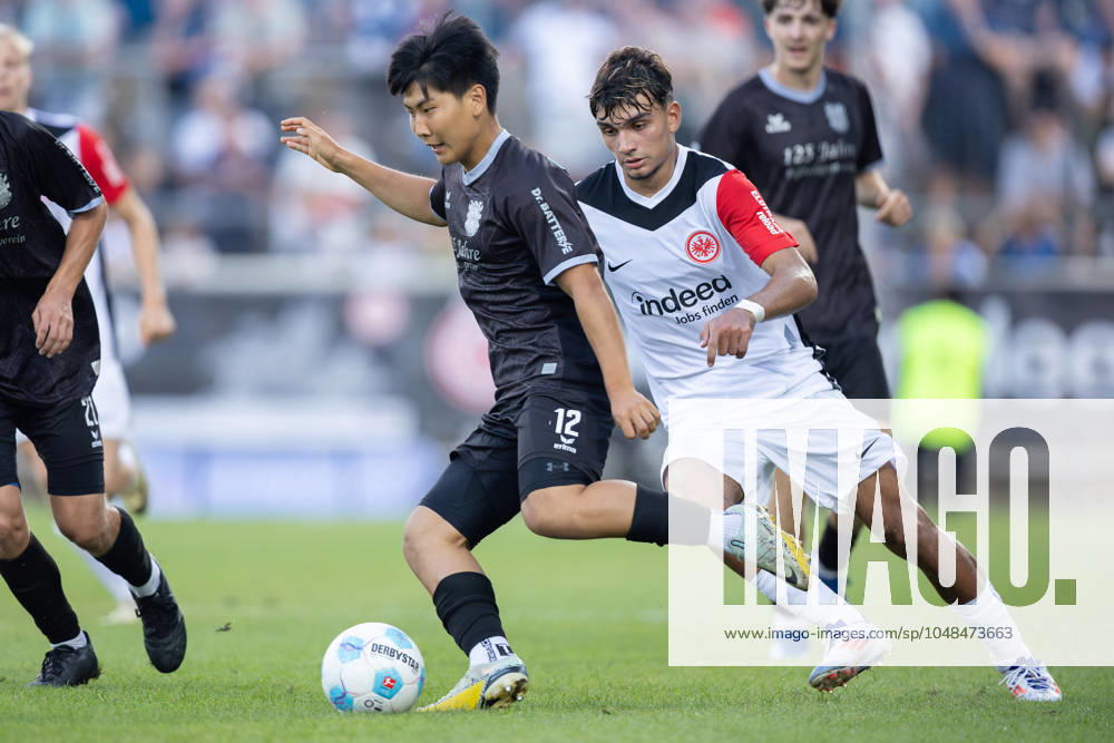 FSV Frankfurt Eintracht Frankfurt, Test match Seok min Park FSV Frankfurt, 12 in front of Can Uzun Eintracht Frankfurt, 20 Test match between FSV Frankfurt and Eintracht Frankfurt on August 7, 2024 in Frankfurt , Frankfurt am Main Hessen Germany PSD Bank Arena