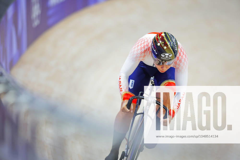 Paris 2024 Olympic Games, Olympische Spiele, Olympia, OS Picture by Ed Sykes SWpix.com - 09 08 2024 - Paris 2024 Olympic Games - Track cycling, Rad, Radsport, Bahnrad, Bahn - National Velodrome, Saint-Quentin-en-Yvelines, France - Women s Sprint Qualifying - Riyu Ohta (Japan)