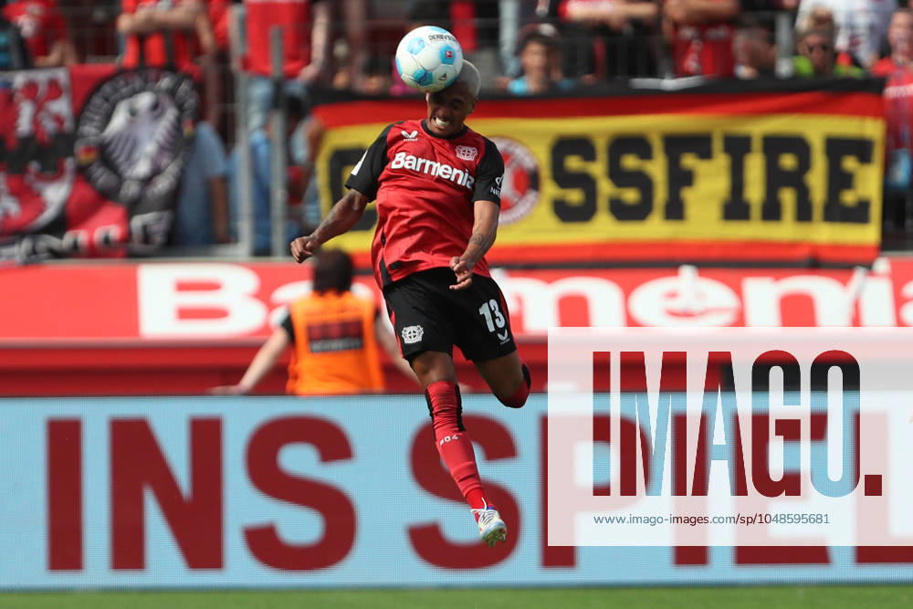 Arthur Bayer 04 Leverkusen in action, on the ball, individual action, test match, Bayer 04 Leverkusen vs Real Betis Sevilla, BayArena on August 10, 2024 in Leverkusen, Germany Photo by Oliver Kaelke DeFodi Images Arthur Bayer 04 Leverkusen controls the ball, test match, Bayer 04 Leverkusen vs Real Betis Sevilla, BayArena on August 10, 2024 in Leverkusen, Germany Photo by Oliver Kaelke DeFodi Images Defodi 678 2024 08 10 OK LEVRBS 0978 Defodi-678