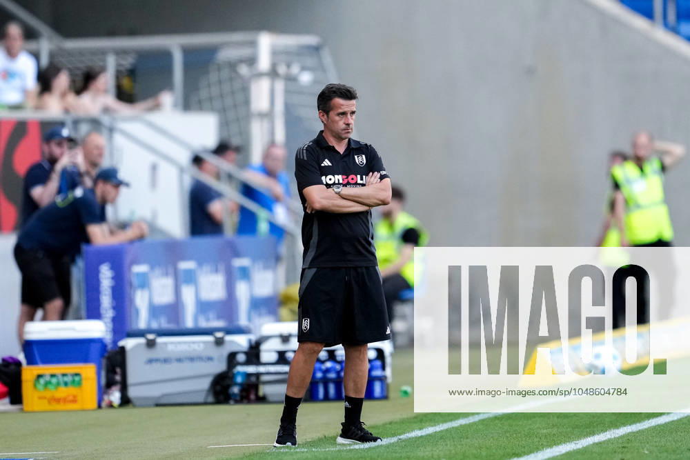 Marco Silva coach, head coach, Fulham , cropped image, full body, single image, single photo, action, action, on the sidelines, 10 08 2024, Sinsheim Germany , football, test match, TSG 1899 Hoffenheim FC Fulham, DFB DFL REGULATIONS PROHIBIT ANY USE OF PHOTOGRAPHS AS IMAGE SEQUENCES AND OR QUASI VIDEO
