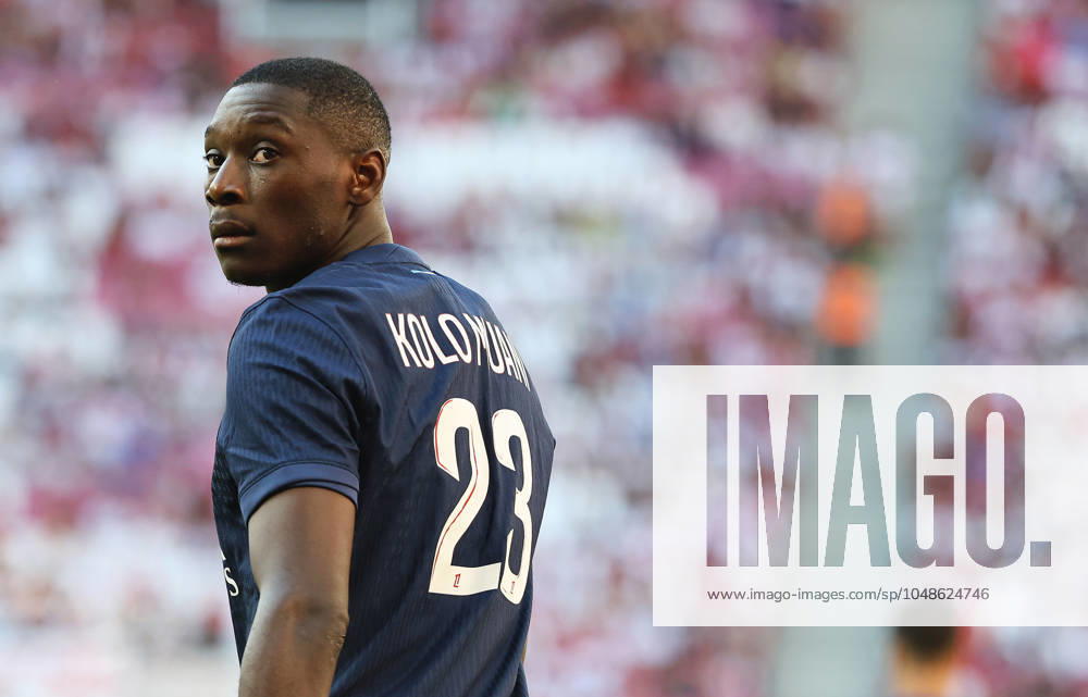 GER, 1 Bundesliga, RB Leipzig Paris Saint Germain PSG 10 08 2024, Leipzig, Red Bull Arena, GER, Saison 2024 2025, 1 Bundesliga, RasenBallsport Leipzig vs Paris Saint Germain, Saisoneroeffnung, Testspiel im Bild Randal Kolo Muani Paris DFL regulations prohibit any use of photographs as image sequences and or quasi video