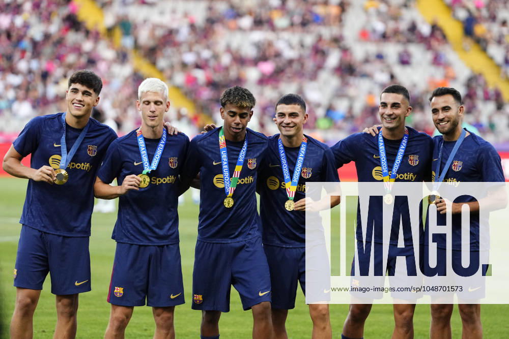 KW33 FC Barcelona, Barca v AS Monaco - Trofeu Joan Gamper (L-R) Pau Cubarsi, Dani Olmo, Lamine Yamal, Pedri, Ferran Torres and Eric Garcia winners of Gold medal in JJ.OO or UEFA EURO, EM, Europameisterschaft,Fussball Cup prior the Joan Gmaper Trophy match between FC Barcelona and AS Monaco at Estadi Olimpic Lluis Companys on August 12, 2024 in Barcelona, Spain. Barcelona Spain