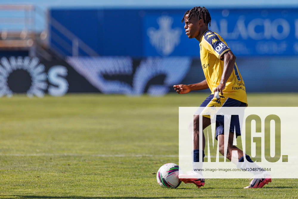 Fabricio Garcia during Liga Portugal game between teams of GD Estoril Praia and CD Santa Clara at Estadio Antonio Coimbra da Mota (Maciej Rogowski) Estoril Estadio Antonio Coimbra Da Mota Portugal