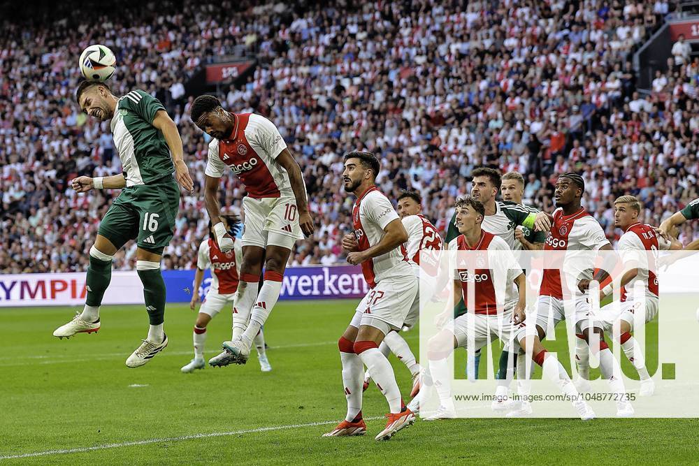 KW33 AMSTERDAM, 15-08-2024 , JohanCruyffStadium Football UEFA Europa League qualifier season 2024 2025. Ajax player Chuba Akpom vs Panathinaicos player Adam Gnezda Cerin during the match Ajax - Panathinaikos. Ajax - Panathinaikos x26037489x