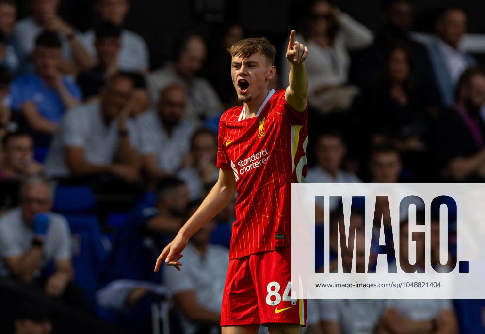 Football - FA Premier League - Ipswich Town FC v Liverpool FC IPSWICH, ENGLAND - Saturday, August 17, 2024: Liverpool s Conor Bradley during the FA Premier League match between Ipswich Town FC and Liverpool FC at Portman Road. (Photo by David Rawcliffe Propaganda) IPSWICH Portman Road SUFFOLK ENGLAND