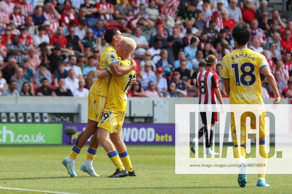 Premier League Brentford v Crystal Palace Will Hughes of Crystal Palace and Daniel Munoz of Crystal Palace celebrate Ethan Pinnock of Brentford own goal to make it 1-1 during the Premier League match Brentford vs Crystal Palace at The Gtech Community Stadium, London, United Kingdom, 18th August 2024 (Photo by Gareth Evans News Images) London The Gtech Community Stadium Greater London United Kingdom