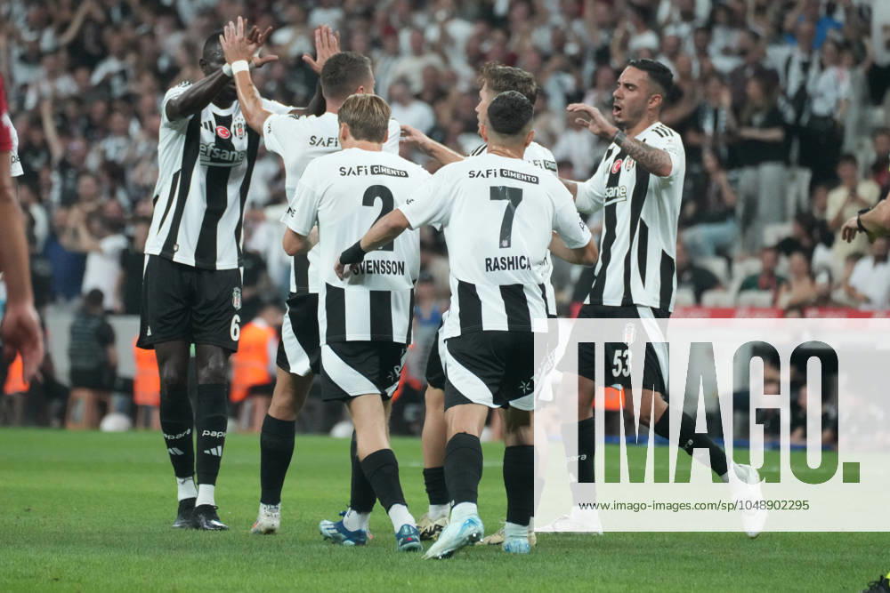 Ciro Immobile of Besiktas celebrates after scoring the first goal of his team with teammates during the Turkish Super League match between Besiktas and Antalyaspor at Besiktas Park on August 18, 2024 in Istanbul, Turkey. Istanbul Turkey