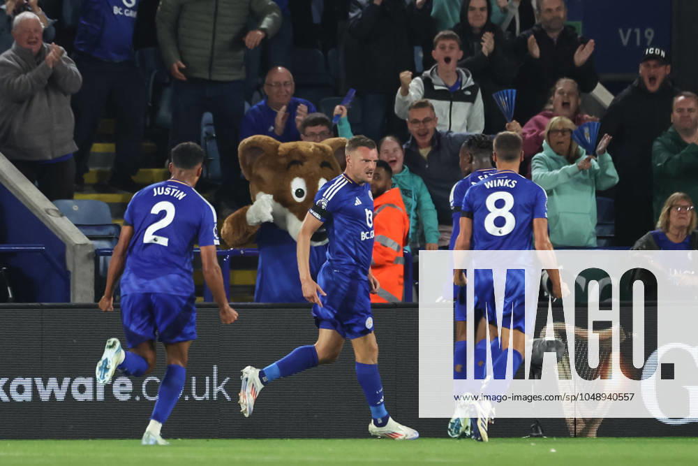Premier League Leicester City v Tottenham Hotspur Jamie Vardy of Leicester City celebrates his goal to make it 1-1 during the Premier League match Leicester City vs Tottenham Hotspur at King Power Stadium, Leicester, United Kingdom, 19th August 2024 (Photo by Mark Cosgrove News Images) Leicester King Power Stadium Leicestershire United Kingdom
