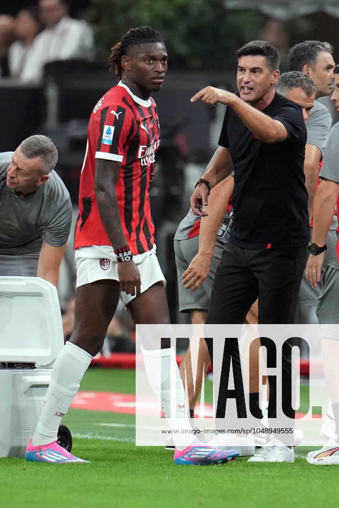 PAULO FONSECA of MILAN A c during the Serie A match between AC Milan and Torino FC at Stadio San Siro on August 17, 2024 in Milan, Italy