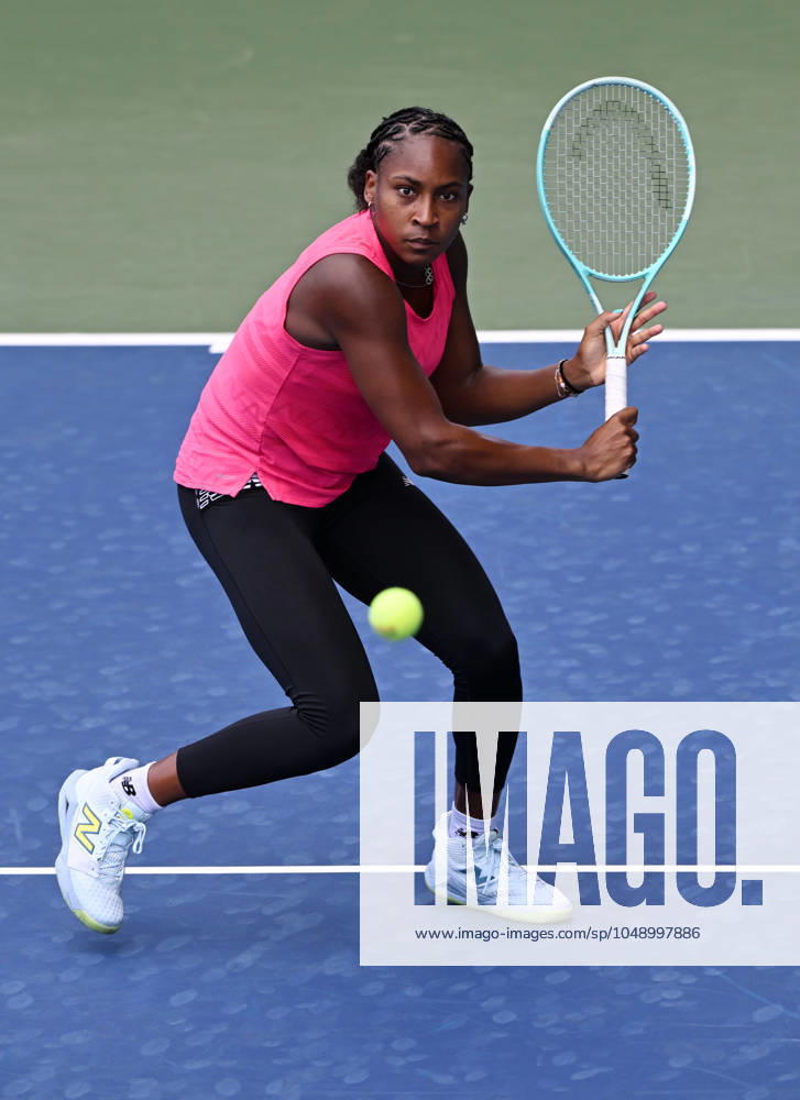 Practice court at the USTA Billie Jean King National Tennis Center in Flushing, Queens Featuring: Coco Gauff Where: Flushing Meadows, New York, United States When: 21 Aug 2024 Credit: Robert Bell INSTARimages . NOT FOR USE BY NEWSPAPERS BASED IN THE UK.