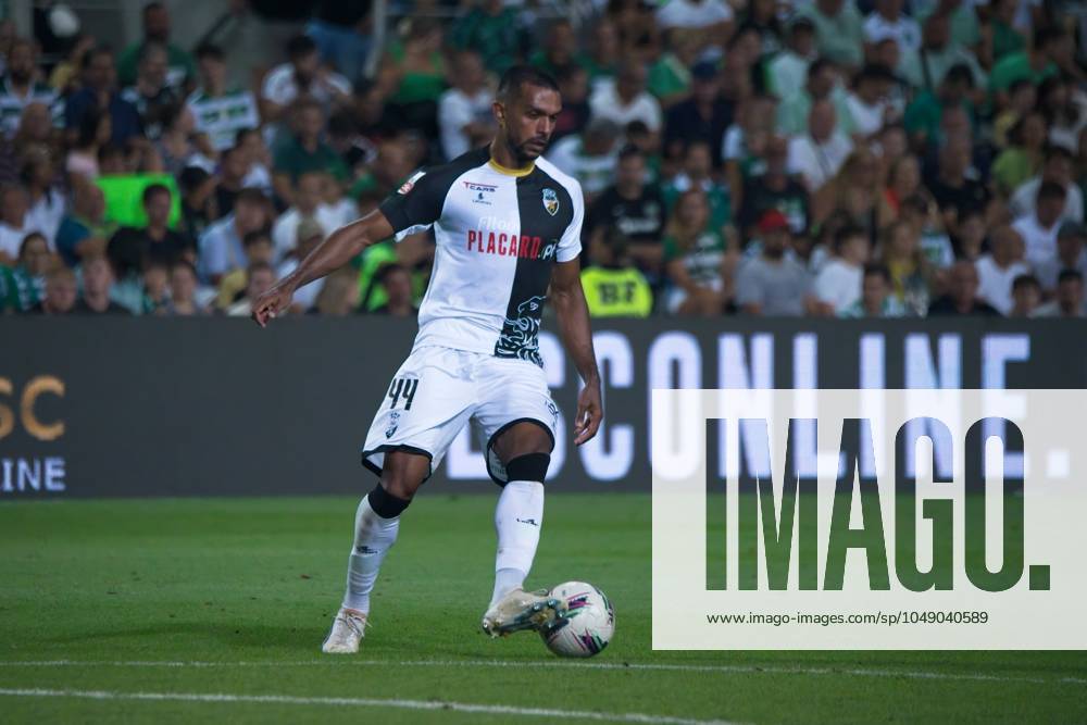 Algarve Stadium, Loule, Portugal, Sporting Clube Farense v Sporting Clube de Portugal, Liga Portugal Betclic, Week 3 August 23, 2024, Loule, Portugal: Lucas Africo of Sporting Clube Farense in action during the Liga Portugal Betclic week 3 football match between Sporting Clube Farense and Sporting Clube de Portugal at Algarve Stadium.