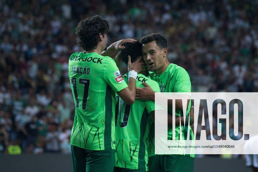 Algarve Stadium, Loule, Portugal, Sporting Clube Farense v Sporting Clube de Portugal, Liga Portugal Betclic, Week 3 August 23, 2024, Loule, Portugal: Marcus Edwards 10, Pedro Goncalves 8 and Francisco Trincao 17 of Sporting Clube de Portugal in action during the Liga Portugal Betclic week 3 football match between Sporting Clube Farense and Sporting Clube de Portugal at Algarve Stadium.