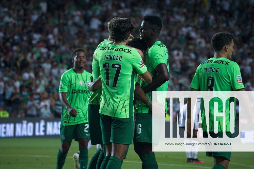 Algarve Stadium, Loule, Portugal, Sporting Clube Farense v Sporting Clube de Portugal, Liga Portugal Betclic, Week 3 August 23, 2024, Loule, Portugal: Marcus Edwards 10, Ousmane Diomande 26 and Francisco Trincao 17 of Sporting Clube de Portugal in action during the Liga Portugal Betclic week 3 football match between Sporting Clube Farense and Sporting Clube de Portugal
