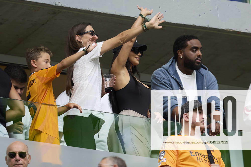 Kim Kardashian during La Liga football match between Real Madrid CF v Real Valladolid at Santiago Bernabeu Stadium in Madrid, Spain, August 25, 2024 Madrid Spain - ZUMAa206 20240825_zsp_a206_025