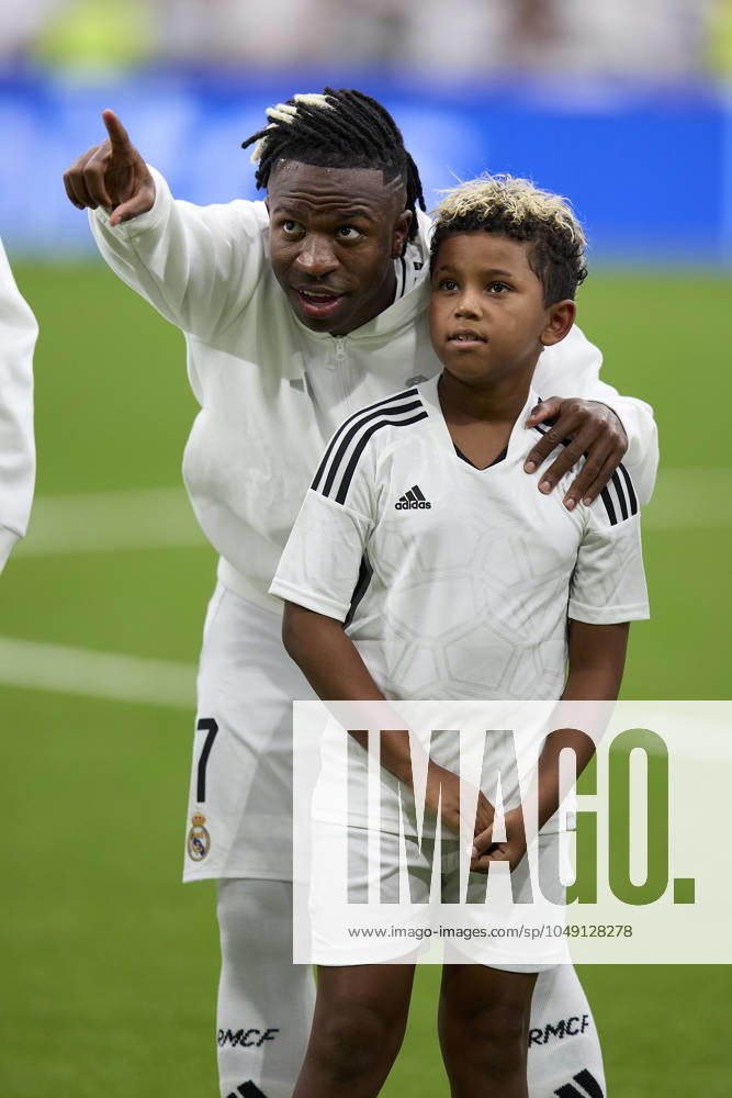 Kim Kardashian son with Vinicius Jr of Real Madrid CF during La Liga football match between Real Madrid CF v Real Valladolid at Santiago Bernabeu Stadium in Madrid, Spain, August 25, 2024 Madrid Spain - ZUMAa206 20240825_zsp_a206_047