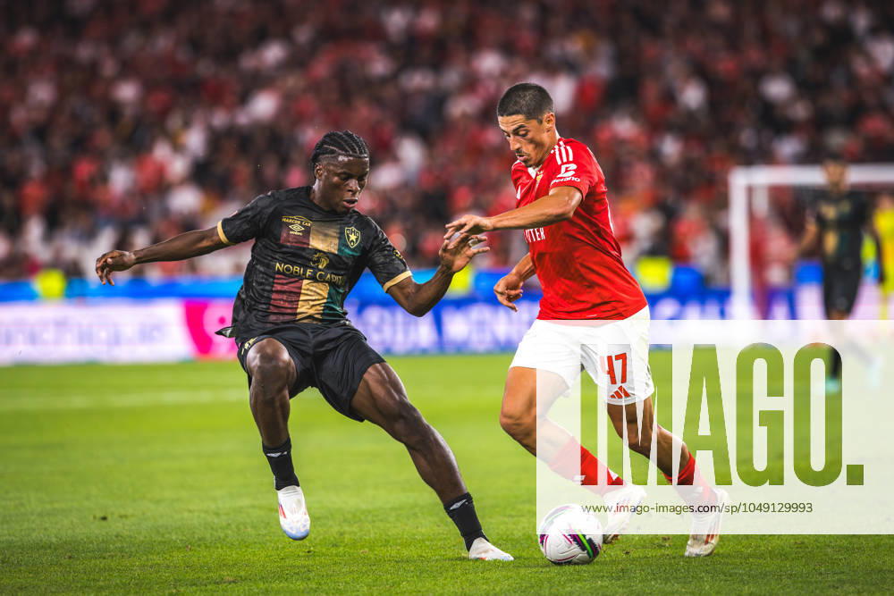 SL Benfica Vs CF Estrela da Amadora in Lisbon, Portugal - 24 Aug 2024 Tiago Gouveia of SL Benfica (R) and Manuel Keliano of CF Estrela da Amadora (L) in action during the Liga Portugal Betclic match between SL Benfica and CF Estrela da Amadora at Estadio da Luz. Final score: SL Benfica 1 - 0 CF Estrela da Amadora Lisbon Portugal