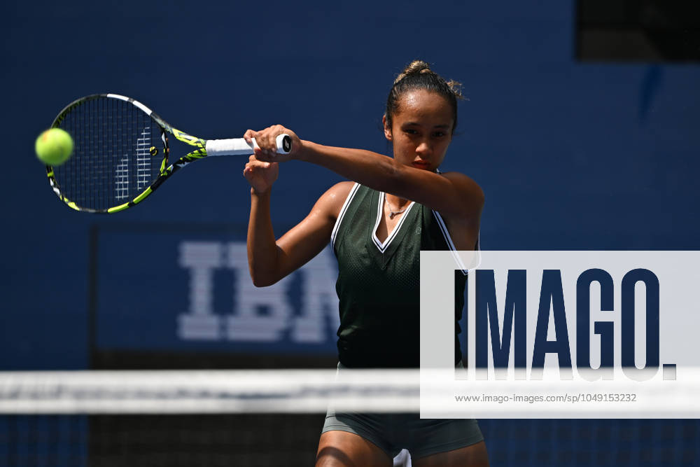 Practice court at the USTA Billie Jean King National Tennis Center during the US Open Featuring: Leylah Fernandez Where: Queens, New York, United States When: 25 Aug 2024 Credit: Robert Bell INSTARimages . NOT FOR USE BY NEWSPAPERS BASED IN THE UK.