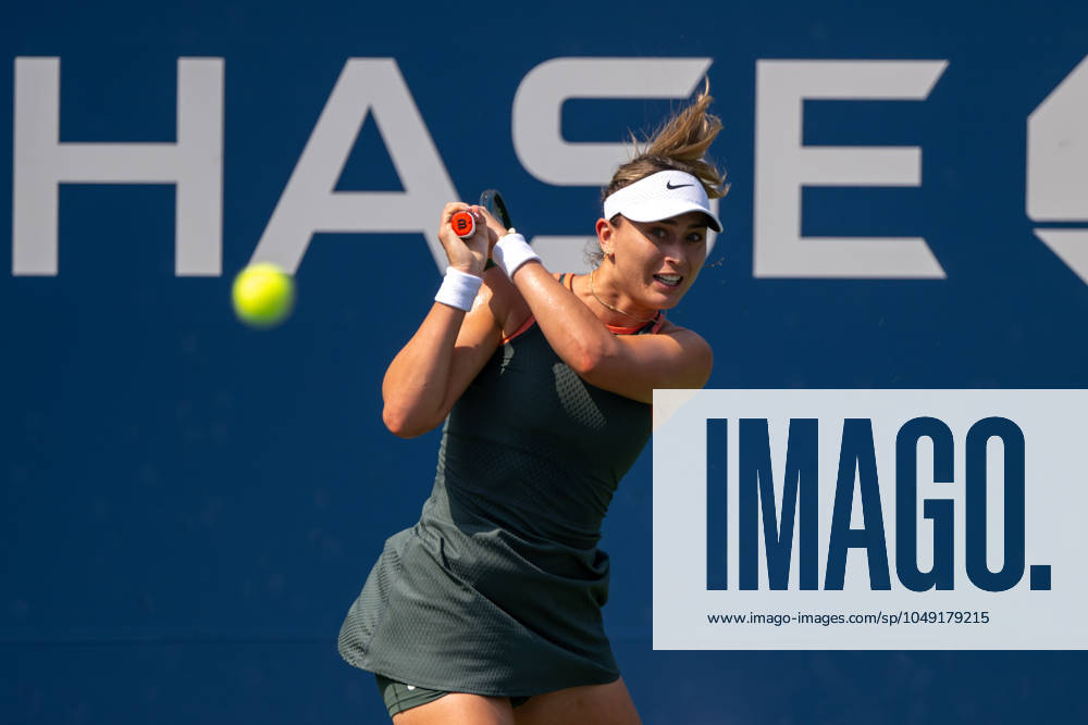 Viktorija Golubic (SUI) vs. Paula Badosa (ESP) during 2024 U.S. Open Tennis Championships at the USTA Billie Jean King National Tennis Center Featuring: Paula Badosa Where: Queens, New York, United States When: 26 Aug 2024 Credit: David Lobel INSTARimages . NOT FOR USE BY NEWSPAPERS BASED IN THE UK.