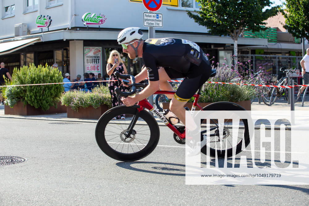 41 Mutterstadt road bike race at the Kerwe for the prize of the municipality of Mutterstadt and the Sparkasse Vorderpfalz Mutterstadt, Rhineland-Palatinate