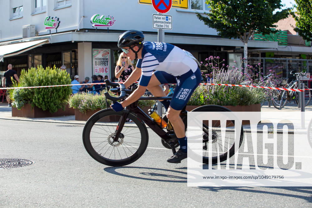 41 Mutterstadt road bike race at the Kerwe for the prize of the municipality of Mutterstadt and the Sparkasse Vorderpfalz Mutterstadt, Rhineland-Palatinate
