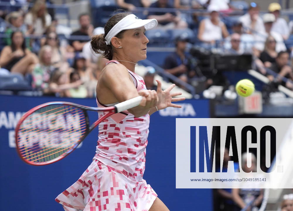 Varvara Gracheva (FRA) loses to CoCo Gauff (USA) 6-2, 6-0 at the US Open being played at Billie Jean King National Tennis Center in Flushing, Queens, NY, {USA} Â Cal Media Flushing, Queens USA - ZUMAc04_ 20240826_zma_c04_027
