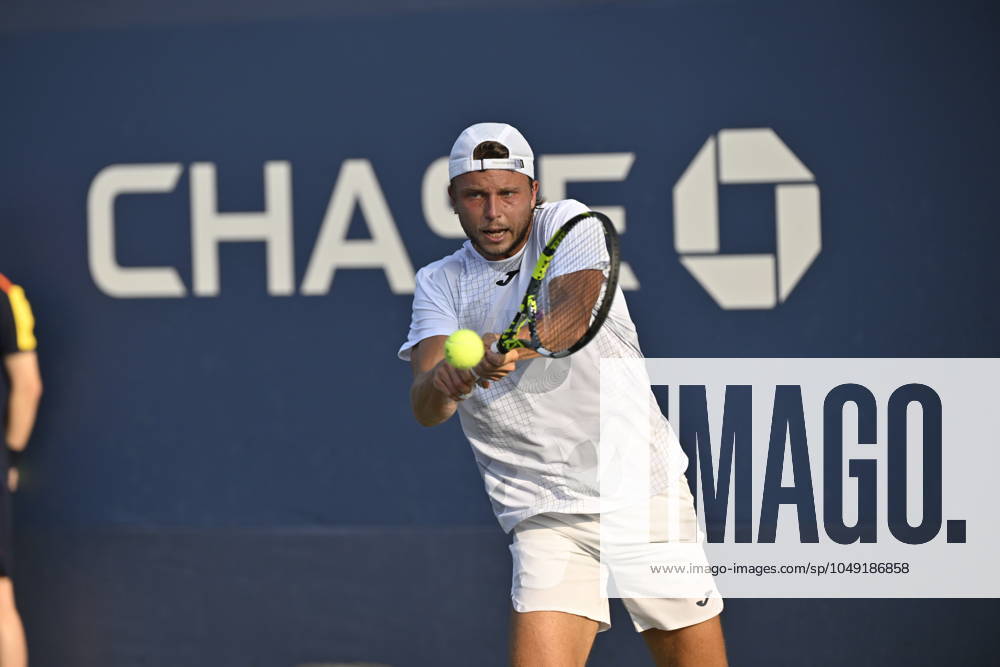 Tennis : Us Open 2024 - Alexandre Muller - France Tennis :Us Open 2024 - Usa 26 08 2024 ChrysleneCaillaud Panoramic