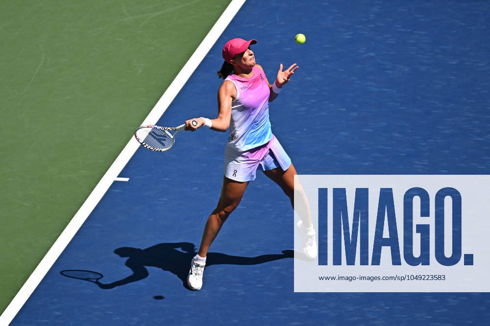 US Open - First Round Iga Swiatek (POL) during her first round match at the 2024 US Open at Billie Jean National Tennis Center in New York City, NY, USA, on August 27, 2024. Photo by Corinne Dubreuil ABACAPRESS.COM New York City NY United States