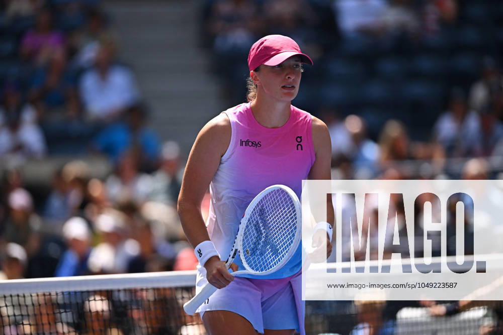 US Open - First Round Iga Swiatek (POL) during her first round match at the 2024 US Open at Billie Jean National Tennis Center in New York City, NY, USA, on August 27, 2024. Photo by Corinne Dubreuil ABACAPRESS.COM New York City NY United States