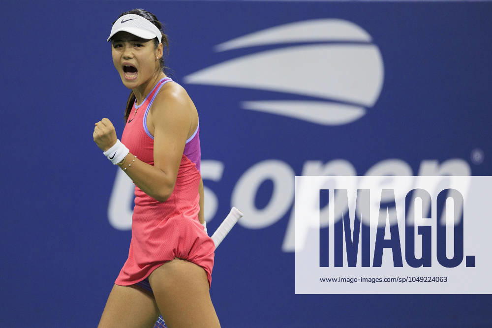 Emma Raducanu during Day 2 of her match against Sofia Kenin in the 2024 US Open held at the USTA Billie Jean King National Tennis Center on MondayAugust 26, 2024 in the Flushing neighborhood of the Queens borough of New York City. JAVIER ROJAS PI Flushing Meadows USA - ZUMAp124 20240827_zaa_p124_087