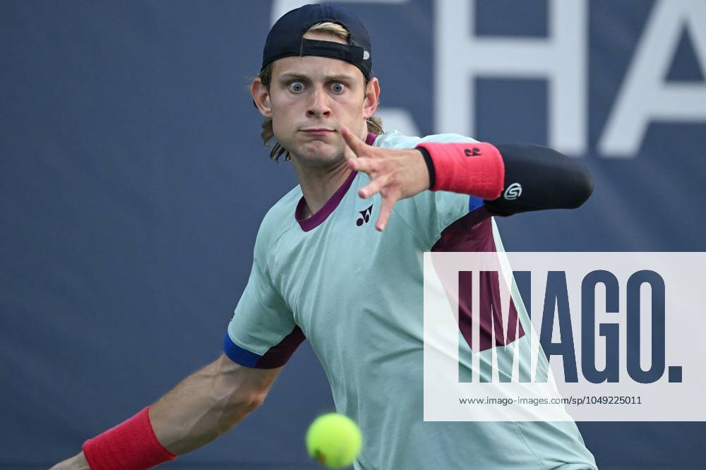 Zizou Bergs of Belgium plays against Pavel Kotov of Russia during their Men s Singles round one of the U.S. Open tennis tournament at USTA Billie Jean King National Tennis Center, New York, NY, August 27, 2024. (Photo by Anthony Behar Sipa USA) ANTHONYxBEHAR x0757351231stx