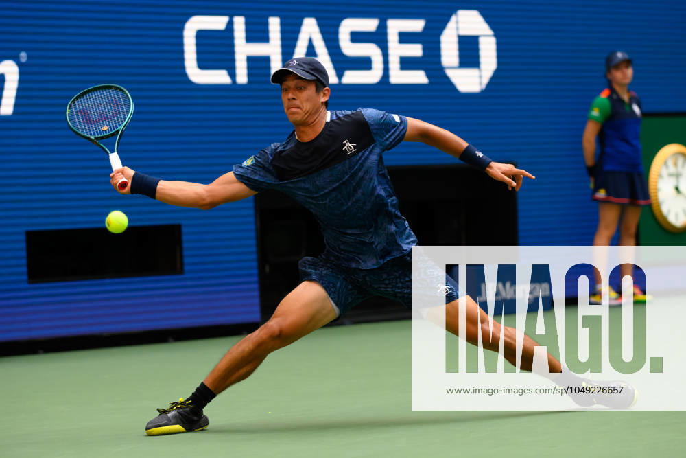 2024 US Open Tennis Championships at the USTA Billie Jean King National Tennis Centre Featuring: Mackenzie McDonald Where: Queens, New York, United States When: 27 Aug 2024 Credit: David Lobel INSTARimages . NOT FOR USE BY NEWSPAPERS BASED IN THE UK.