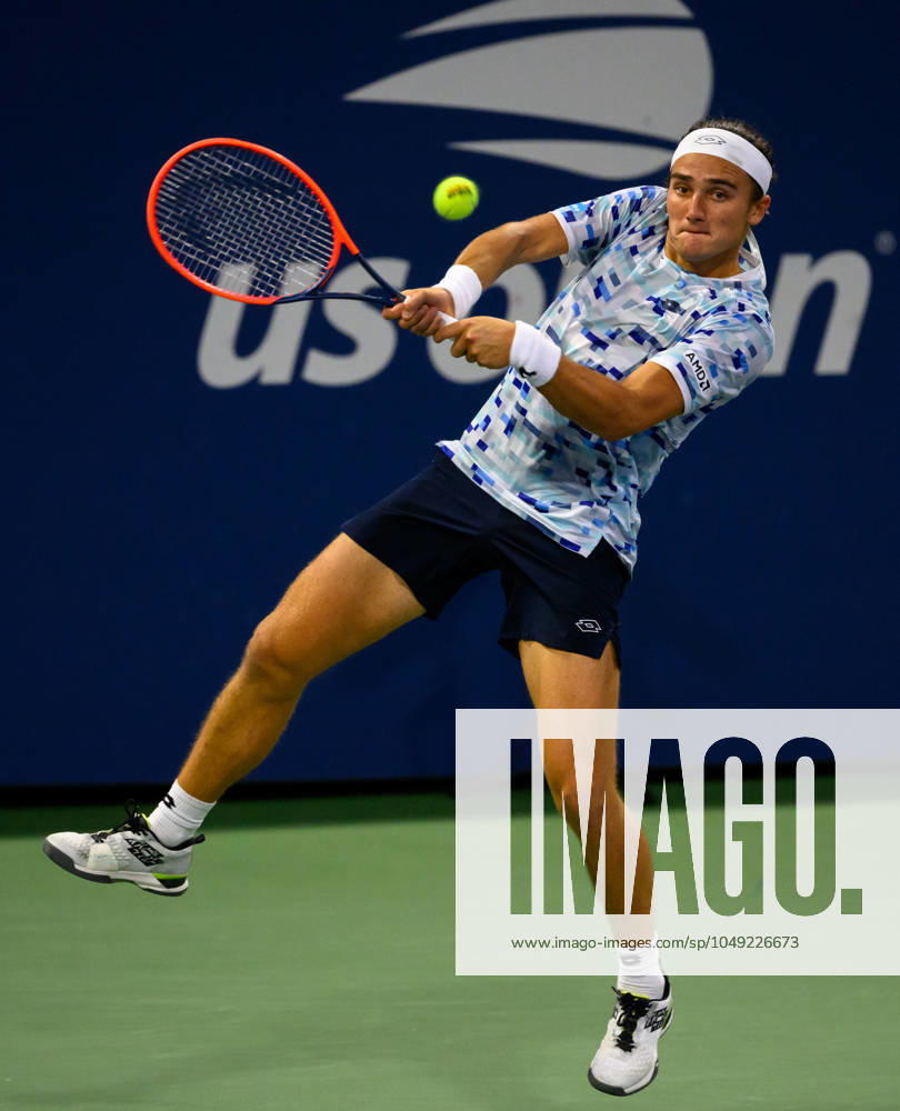 2024 US Open Tennis Championships at the USTA Billie Jean King National Tennis Centre Featuring: Mattia Bellucci Where: Queens, New York, United States When: 27 Aug 2024 Credit: David Lobel INSTARimages . NOT FOR USE BY NEWSPAPERS BASED IN THE UK.