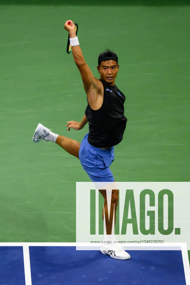 2024 US Open Tennis Championships at the USTA Billie Jean King National Tennis Centre Featuring: Tu Li Where: Queens, New York, United States When: 27 Aug 2024 Credit: David Lobel INSTARimages . NOT FOR USE BY NEWSPAPERS BASED IN THE UK.