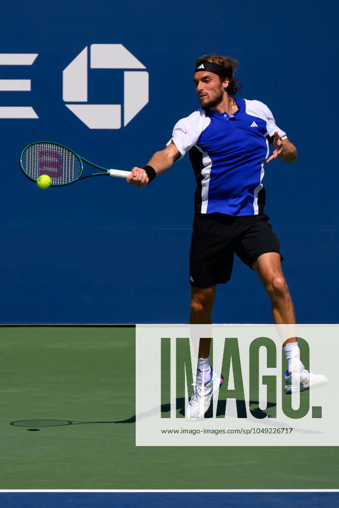 2024 US Open Tennis Championships at the USTA Billie Jean King National Tennis Centre Featuring: Stefanos Tsitsipas Where: Queens, New York, United States When: 27 Aug 2024 Credit: David Lobel INSTARimages . NOT FOR USE BY NEWSPAPERS BASED IN THE UK.