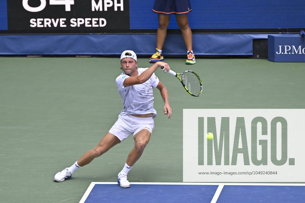 Tennis : Us Open 2024 - Alexandre Muller - France Tennis :Us Open 2024 - Usa - 28 08 2024 ChrysleneCaillaud Panoramic