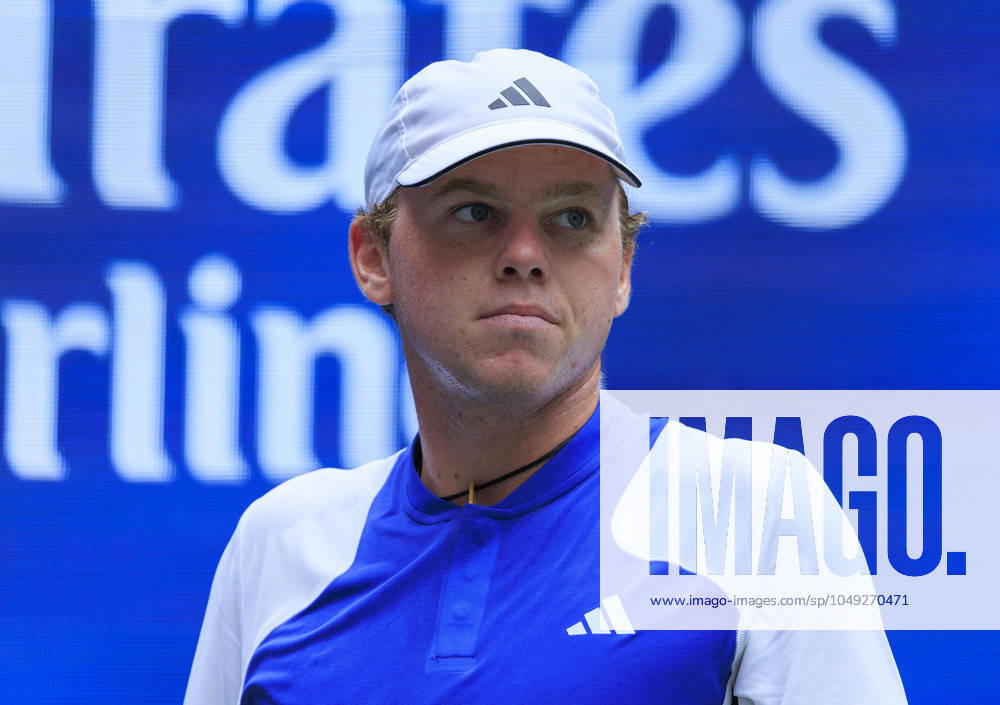 Alex Michelsen during Day 4 of his match against Jannik Sinner in the 2024 US Open held at the USTA Billie Jean King National Tennis Center on Thursday August 29, 2024 in the Flushing neighborhood of the Queens borough of New York City. JAVIER ROJAS PI Flushing Meadows USA - ZUMAp124 20240829_zaa_p124_025