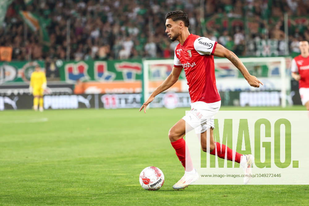 SOCCER - UEFA EL, Rapid vs Braga VIENNA,AUSTRIA,29.AUG.24 - SOCCER - UEFA Europa League, qualification, SK Rapid Wien vs Sporting Club de Braga. Image shows Gabri Martinez (Braga). GEPAxpictures Rauthner