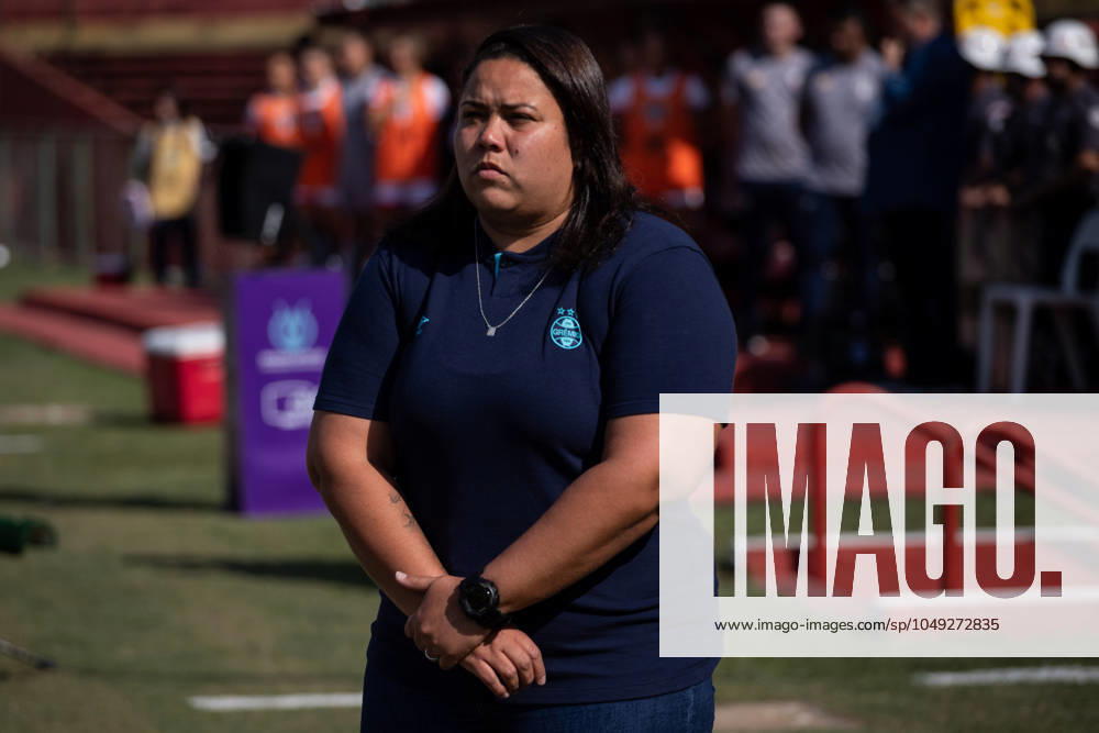 São Paulo x Grêmio Feminino SÃO PAULO, SP - 29.08.2024: SÃO PAULO X GRÊMIO FEMININO - Coach Thaissan Passos during the match between São Paulo and Grêmio, valid for the quarterfinals of the Brazilian Women& 39;s Football Championship and held on Thursday afternoon (29) at the Canindé Stadium in São Paulo, SP. (Photo: Rodilei Morais Fotoarena) x2602325x RodileixMorais