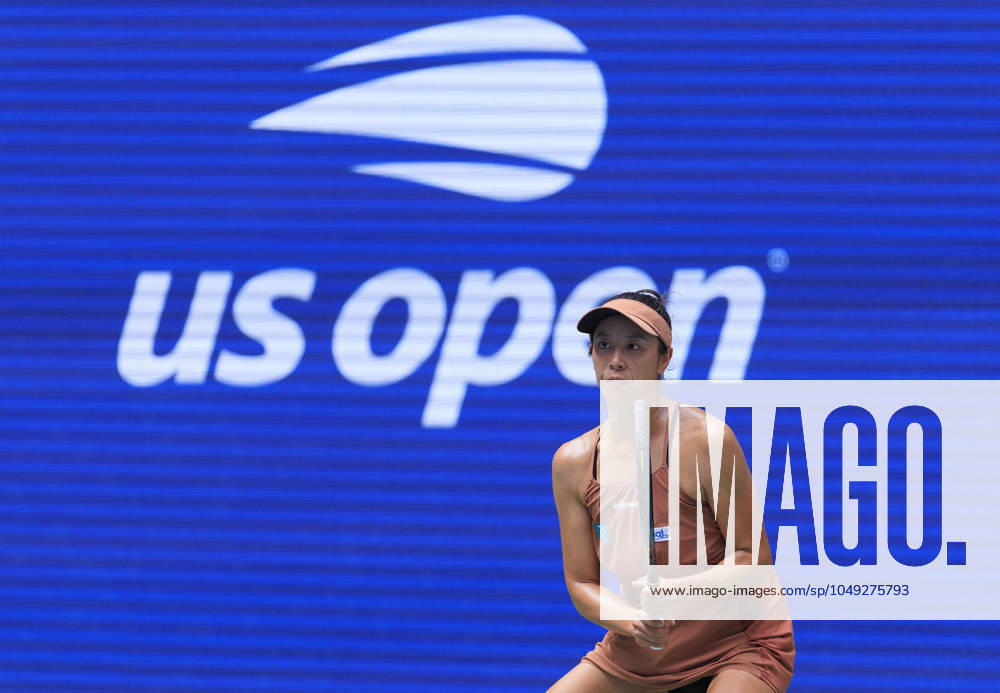 Ena Shibahara during Day 4 of her match against Iga Swiatek in the 2024 US Open held at the USTA Billie Jean King National Tennis Center on Thursday August 29, 2024 in the Flushing neighborhood of the Queens borough of New York City. JAVIER ROJAS PI Flushing Meadows USA - ZUMAp124 20240829_zaa_p124_068