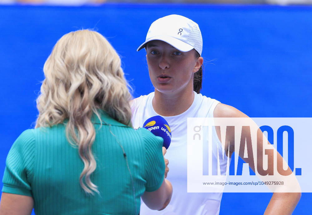 Iga Swiatek is interviewed during Day 4 of her match after defeating Ena Shibahara in the 2024 US Open held at the USTA Billie Jean King National Tennis Center on Thursday August 29, 2024 in the Flushing neighborhood of the Queens borough of New York City. JAVIER ROJAS PI Flushing Meadows USA - ZUMAp124 20240829_zaa_p124_083