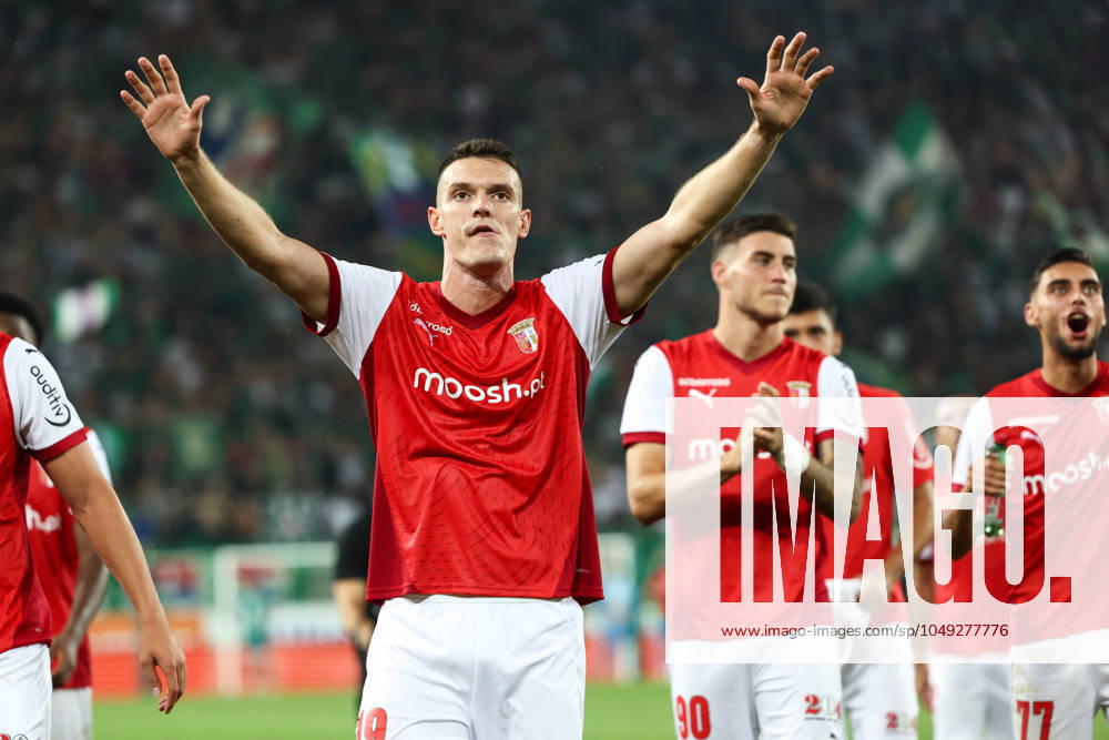 SOCCER - UEFA EL, Rapid vs Braga VIENNA,AUSTRIA,29.AUG.24 - SOCCER - UEFA Europa League, qualification, SK Rapid Wien vs Sporting Club de Braga. Image shows the rejoicing of Adrian Marin (Braga). GEPAxpictures Rauthner